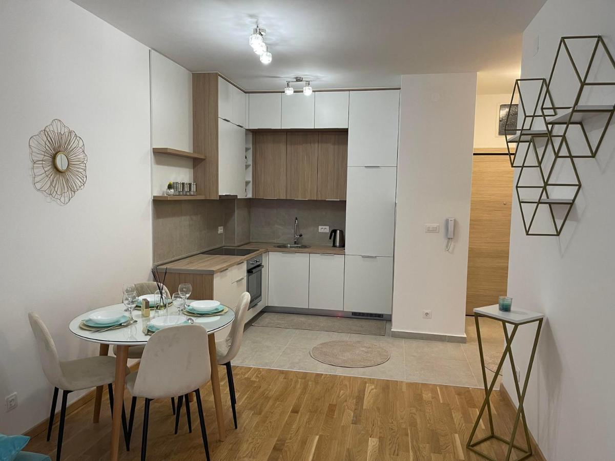 Apartman Iva Tivat Exterior foto