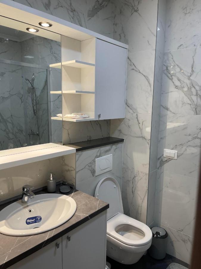 Apartman Iva Tivat Exterior foto